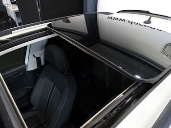 Used Volkswagen T-Roc 2019 for sale - 77905538: Photo