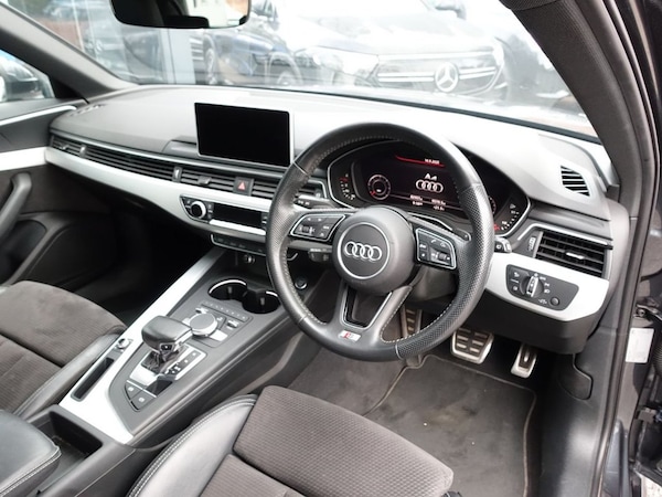Used Audi A4 Avant 2019 for sale - 75648138: Photo 10
