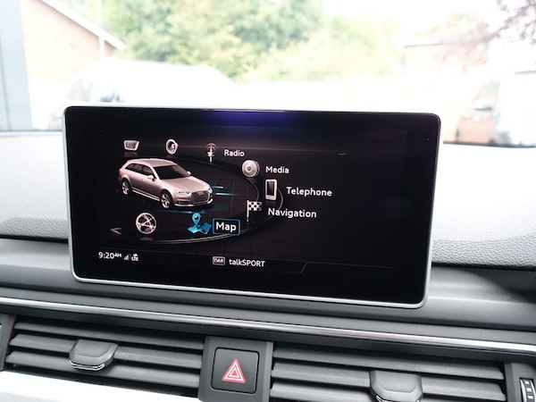 Used Audi A4 Avant 2019 for sale - 75648138: Photo 15