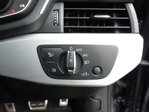 Used Audi A4 Avant 2019 for sale - 75648138: Photo 48