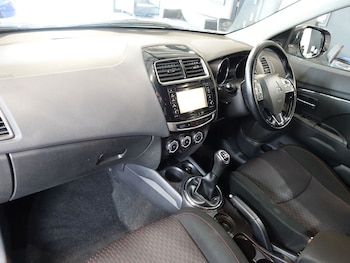 Used Mitsubishi ASX 2017 for sale - 79584837: Photo
