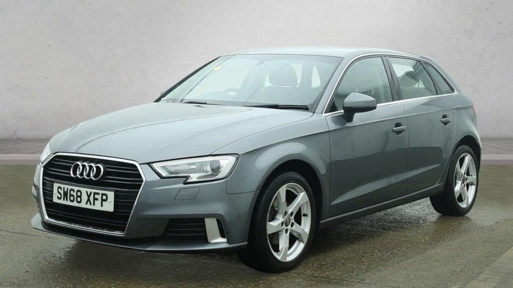 Used Audi A3 2019 for sale - 78110876: Photo 2