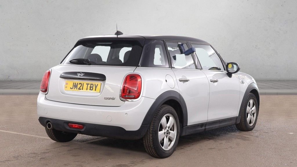 Used MINI Hatch 2021 for sale - 78200967: Photo 4