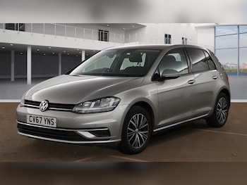 Used Volkswagen Golf 2017 for sale - 76203088: Photo 3