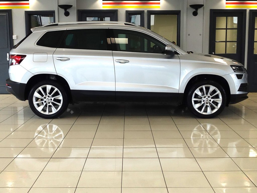 Used Skoda Karoq 2019 for sale - 77027243: Photo 2
