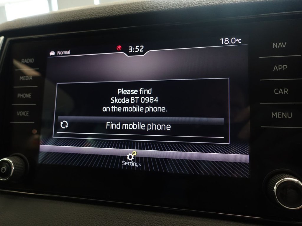 Used Skoda Karoq 2019 for sale - 77027243: Photo 31