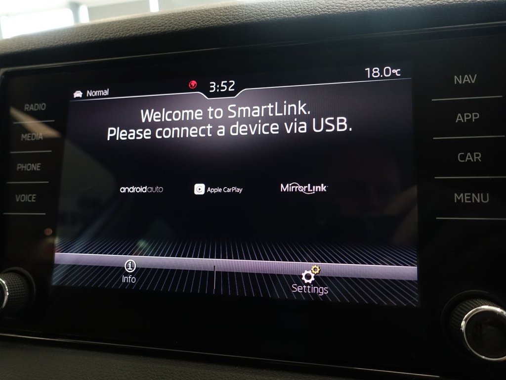 Used Skoda Karoq 2019 for sale - 77027243: Photo 32