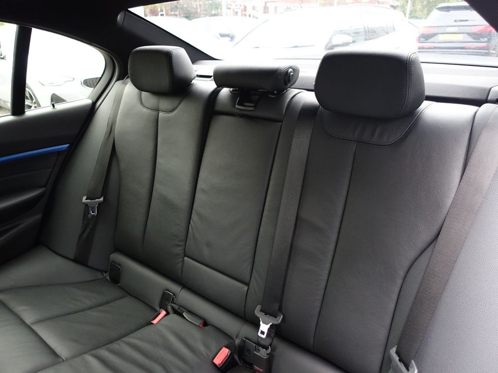 Used BMW 3 Series 2018 for sale - 76203449: Photo 15