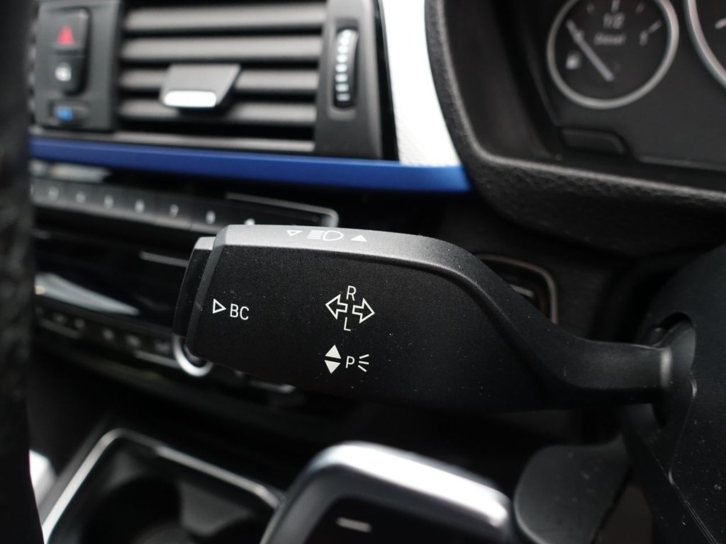 Used BMW 3 Series 2018 for sale - 76203449: Photo 26