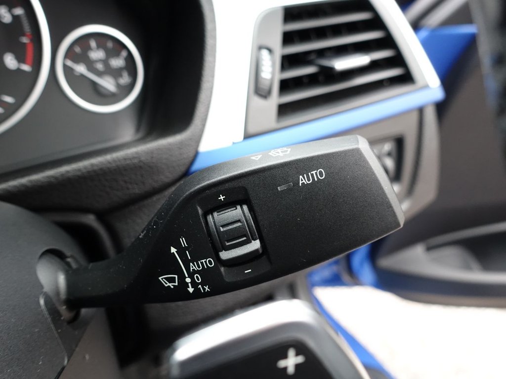 Used BMW 3 Series 2018 for sale - 76203449: Photo 27