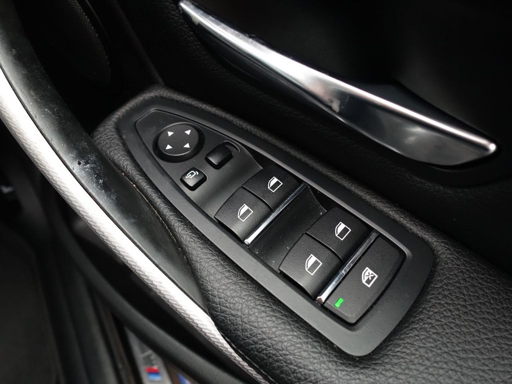 Used BMW 3 Series 2018 for sale - 76203449: Photo 38