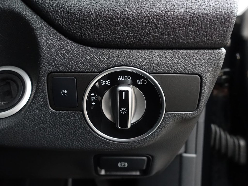 Used Mercedes-Benz CLA 2019 for sale - 76367979: Photo 48