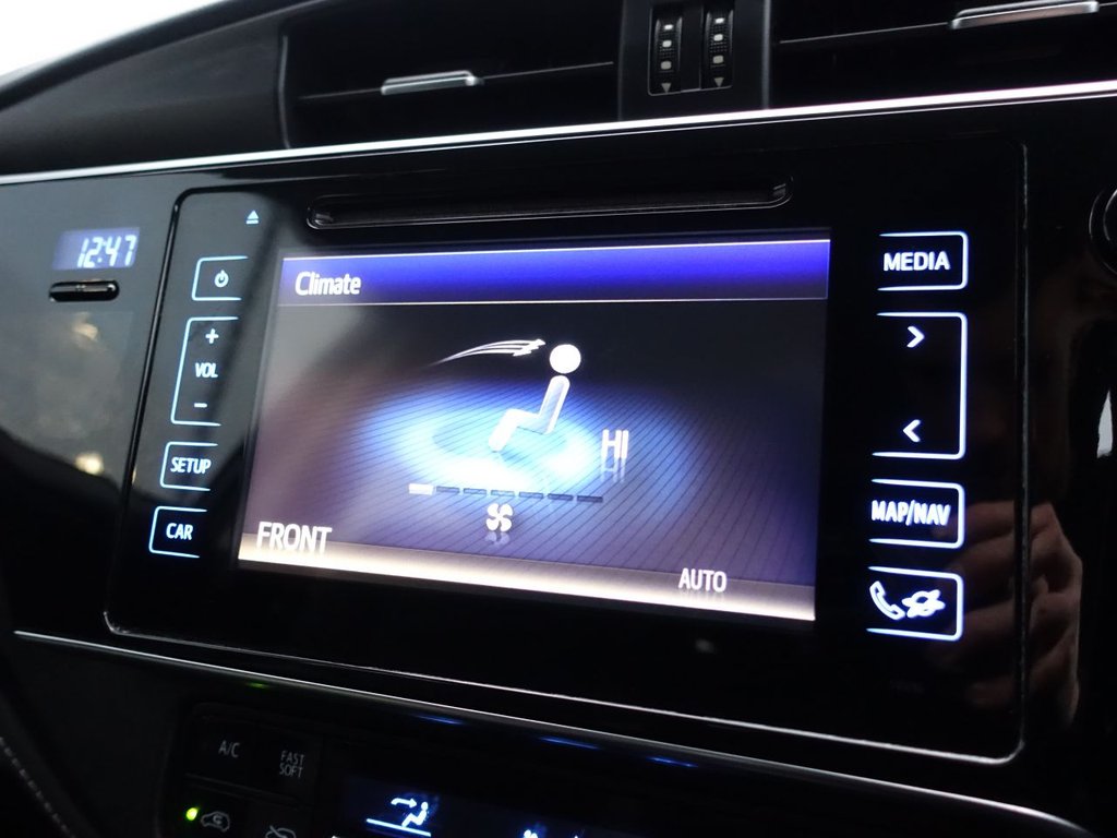 Used Toyota Auris 2015 for sale - 76985943: Photo 21