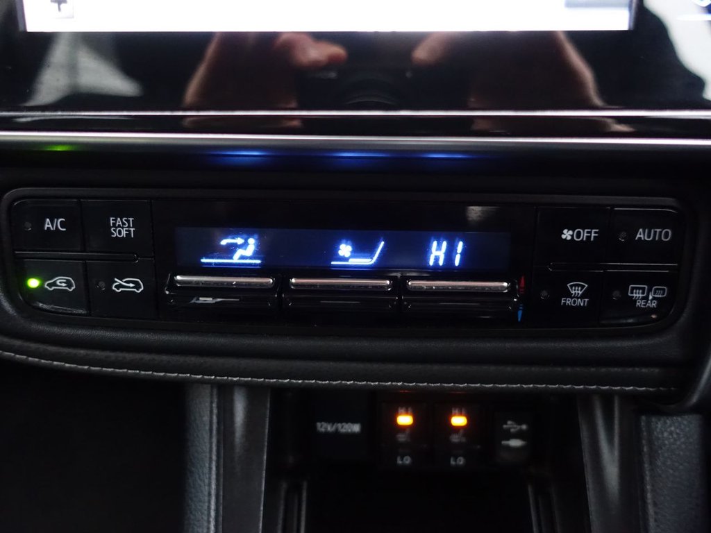 Used Toyota Auris 2015 for sale - 76985943: Photo 28