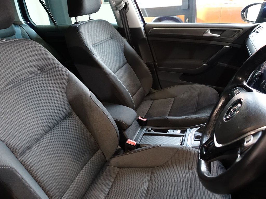 Used Volkswagen Golf 2020 for sale - 77643009: Photo 13