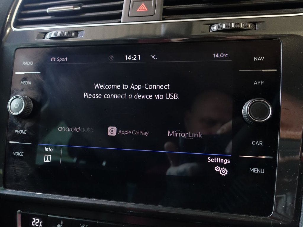 Used Volkswagen Golf 2020 for sale - 77643009: Photo 28