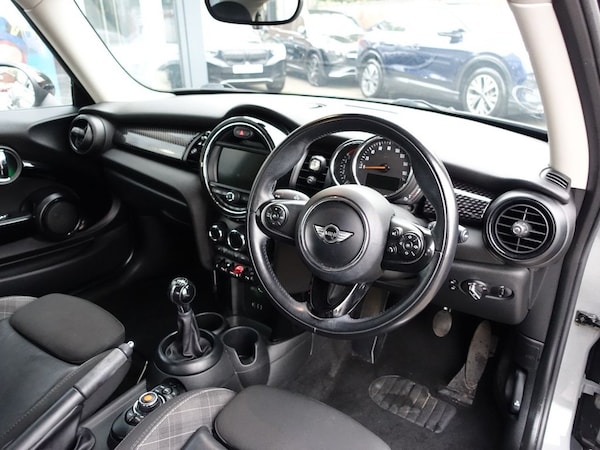 Used MINI Hatch 2017 for sale - 76068969: Photo 12