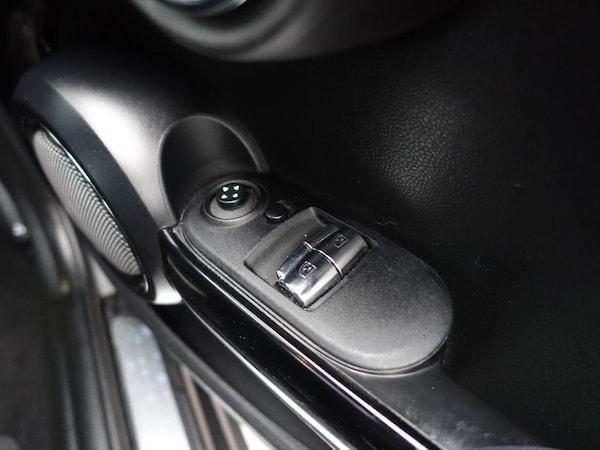 Used MINI Hatch 2017 for sale - 76068969: Photo 42