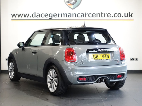 Used MINI Hatch 2017 for sale - 76068969: Photo 8