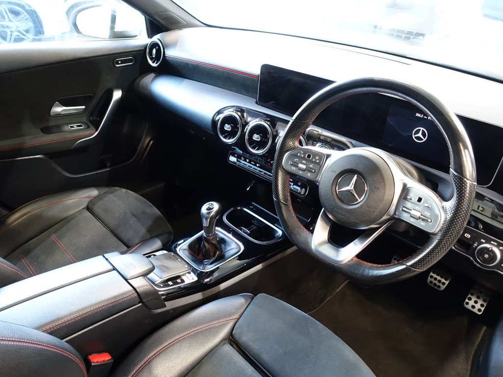 Used Mercedes-Benz A-Class 2019 for sale - 77643082: Photo 2