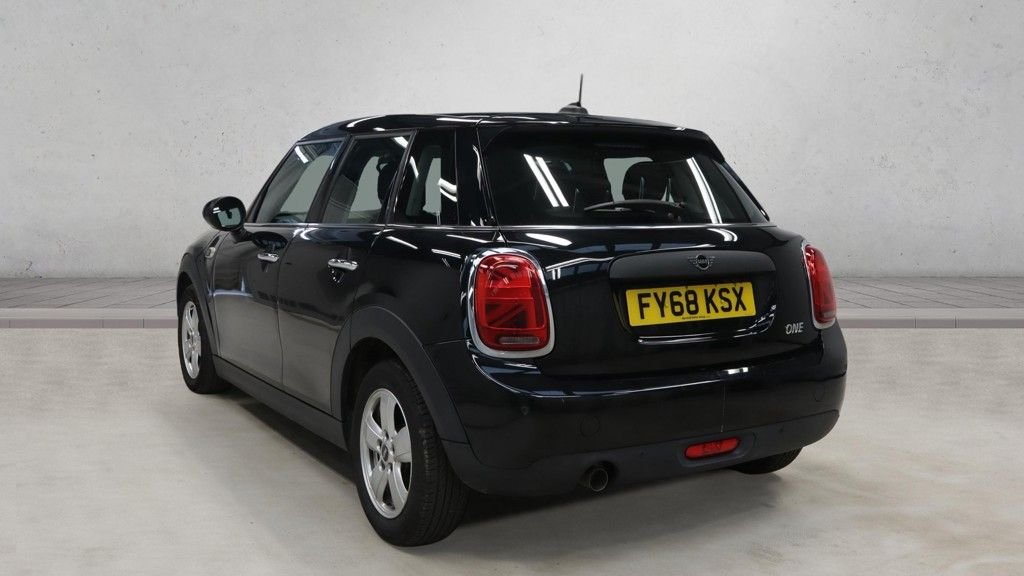 Used MINI Hatch 2018 for sale - 78206505: Photo 3