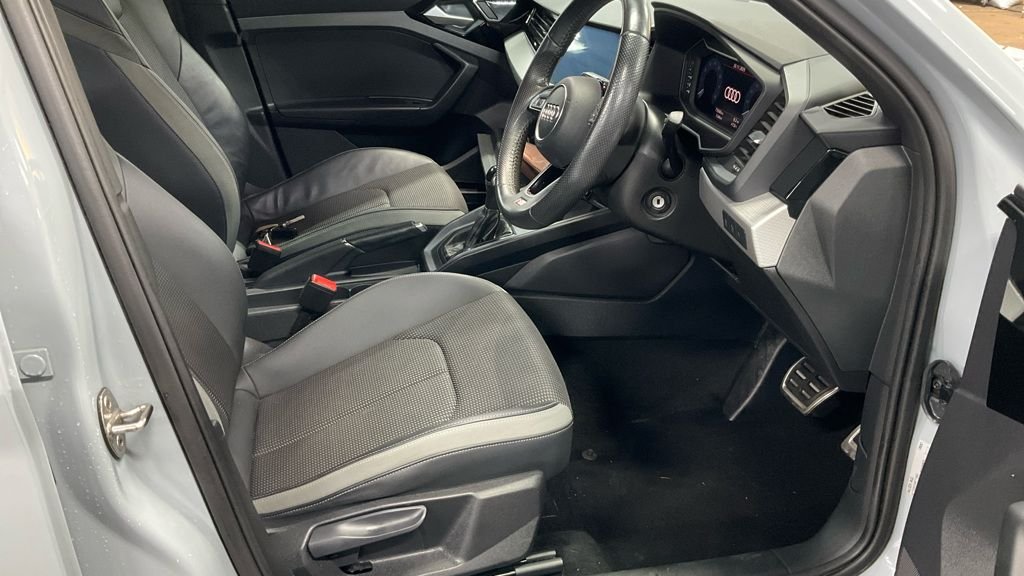 Used Audi A1 2020 for sale - 76784192: Photo 3