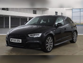 Used Audi A3 2018 for sale - 76430291: Photo