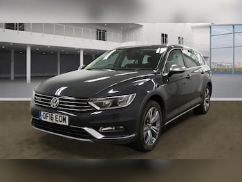 Used Volkswagen Passat 2016 for sale - 75648159: Photo