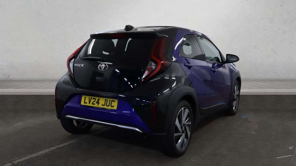 Used Toyota Aygo X 2024 for sale - 78181475: Photo 4