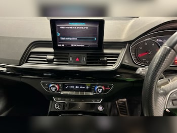 Used Audi Q5 2019 for sale - 76118799: Photo