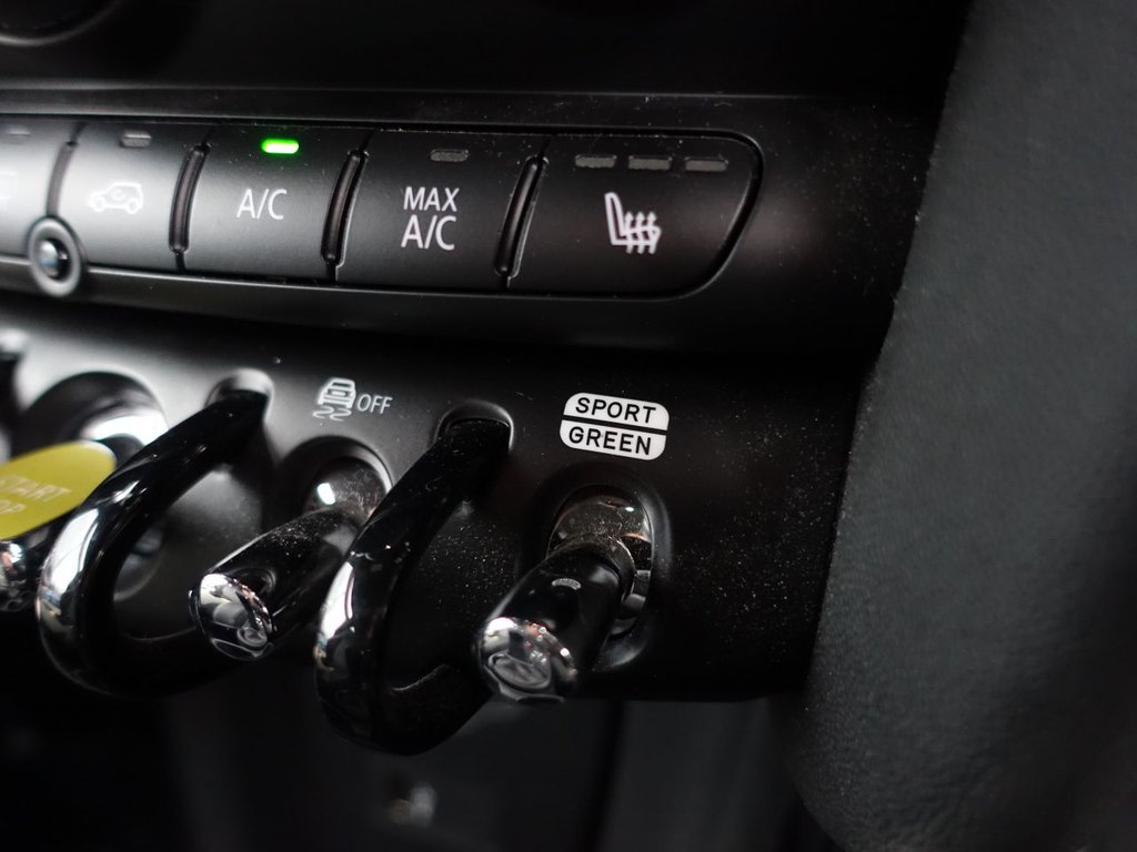 Used MINI Electric Hatch 2022 for sale - 75896687: Photo 38