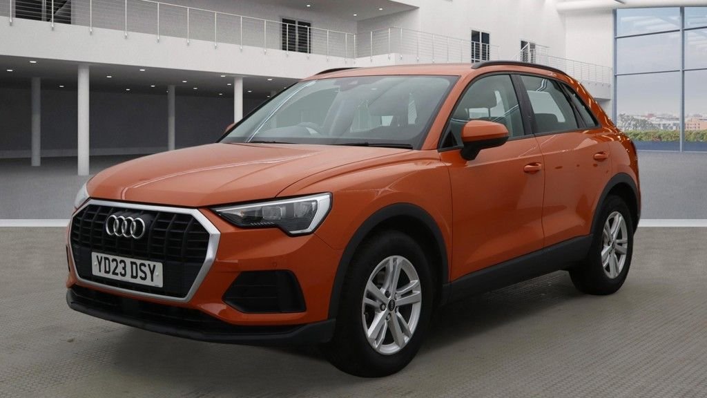 Used Audi Q3 2023 for sale - 78030476: Photo 2