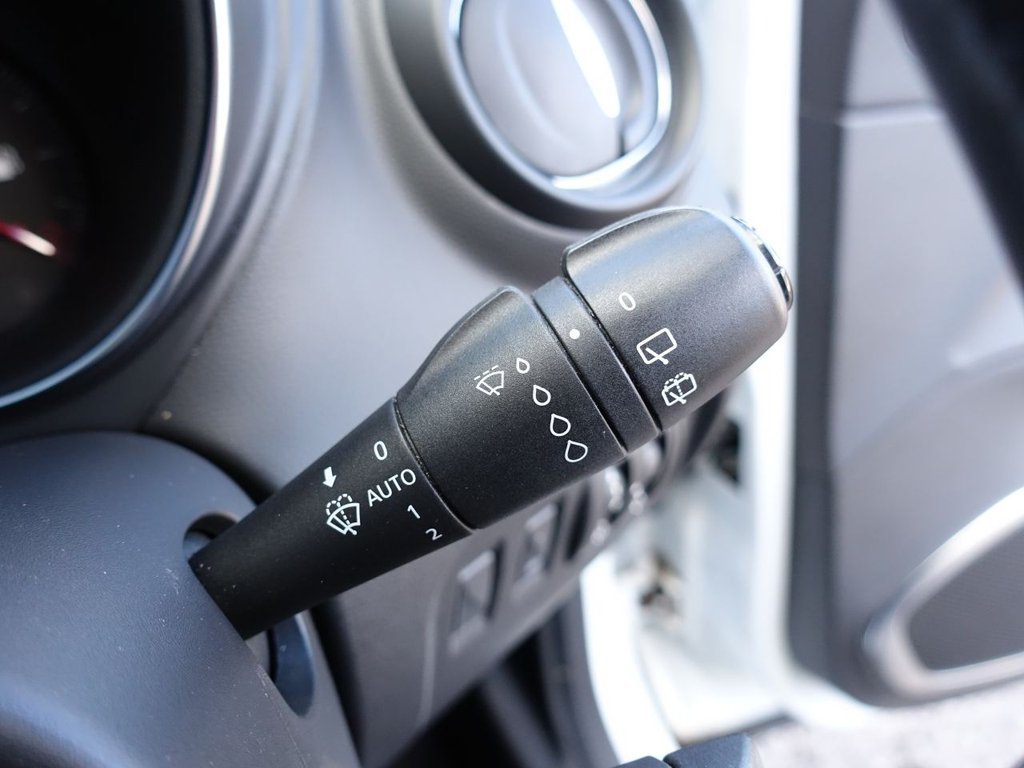 Used Renault Captur 2017 for sale - 75698270: Photo 24