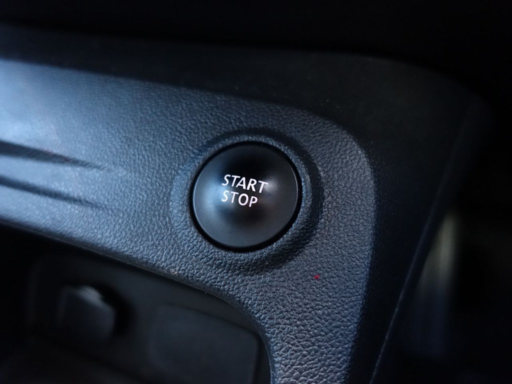 Used Renault Captur 2017 for sale - 75698270: Photo 32