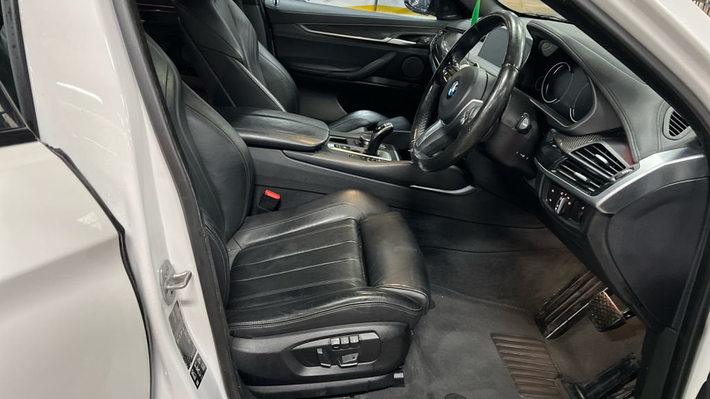 Used BMW X6 2018 for sale - 76698437: Photo 2