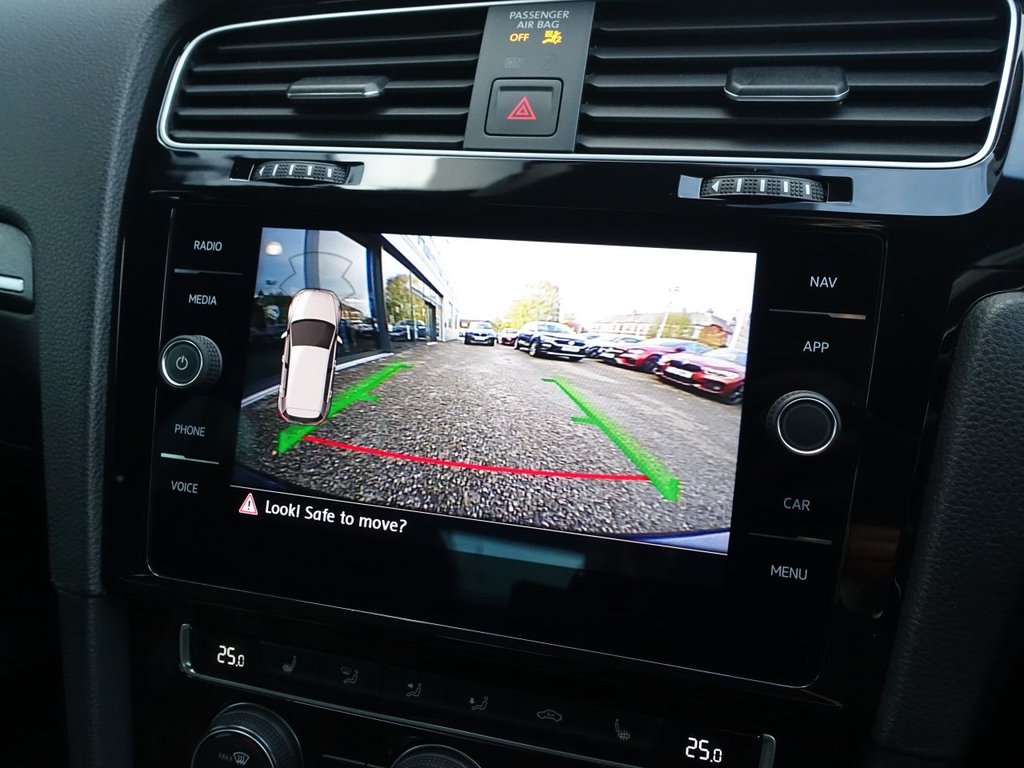 Used Volkswagen Golf 2019 for sale - 76315697: Photo 13