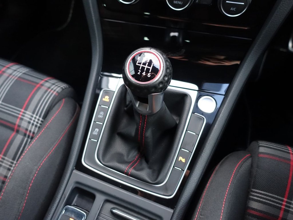 Used Volkswagen Golf 2019 for sale - 76315697: Photo 37