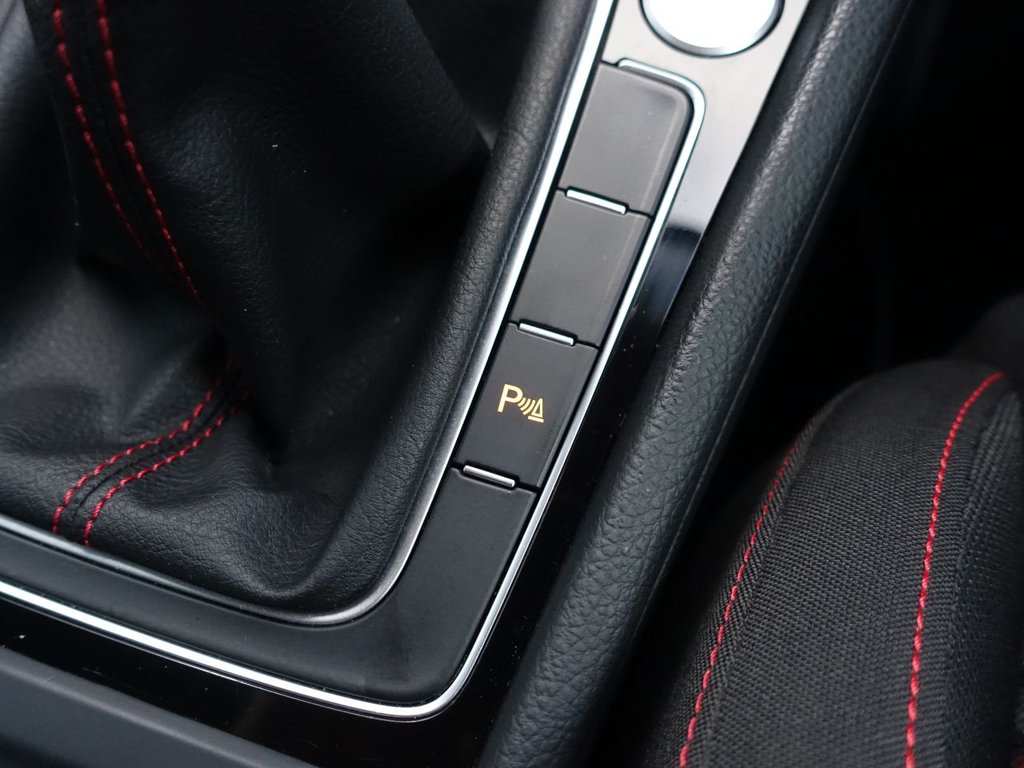 Used Volkswagen Golf 2019 for sale - 76315697: Photo 49