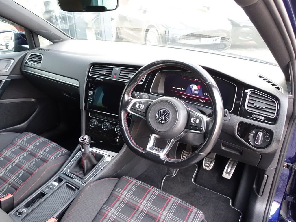 Used Volkswagen Golf 2019 for sale - 76315697: Photo 9
