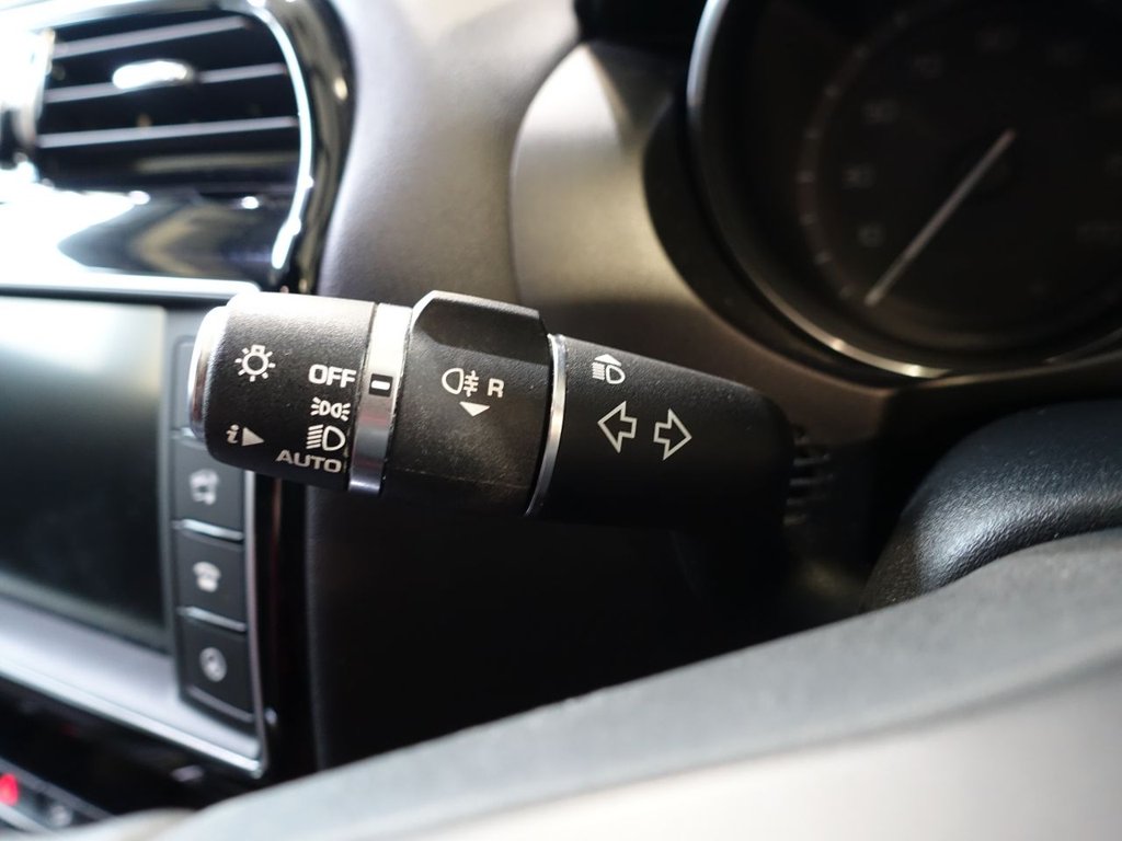 Used Jaguar XE 2016 for sale - 77594381: Photo 21