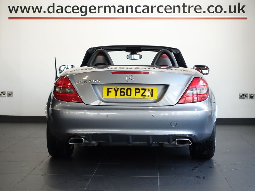 Used Mercedes-Benz SLK 2010 for sale - 76923116: Photo 11
