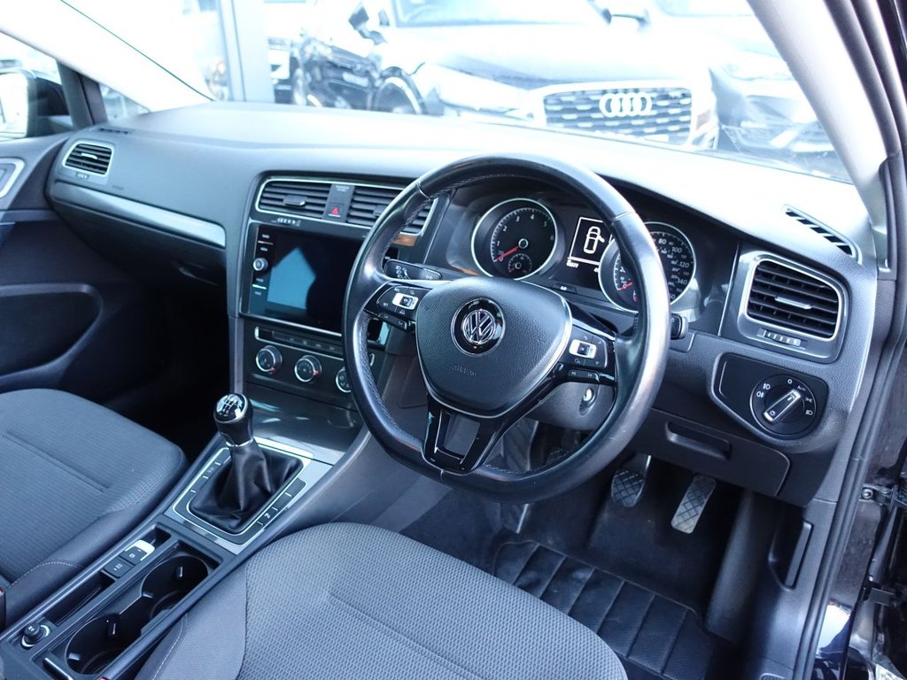 Used Volkswagen Golf 2018 for sale - 76953966: Photo 12