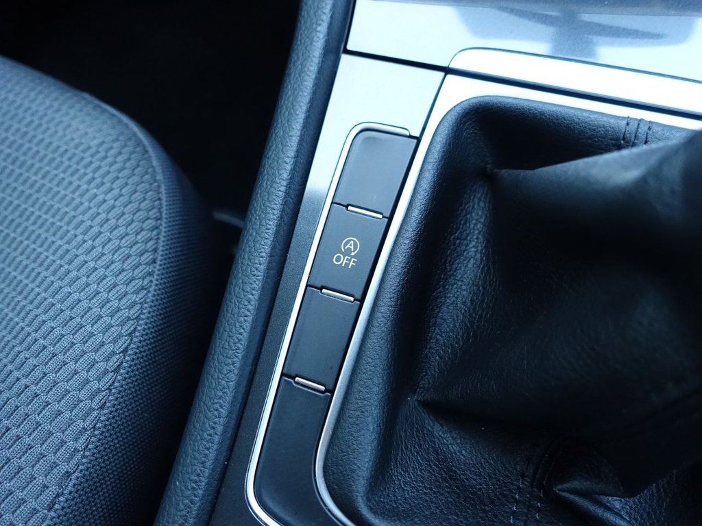 Used Volkswagen Golf 2018 for sale - 76953966: Photo 36