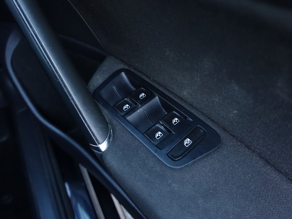 Used Volkswagen Golf 2018 for sale - 76953966: Photo 44