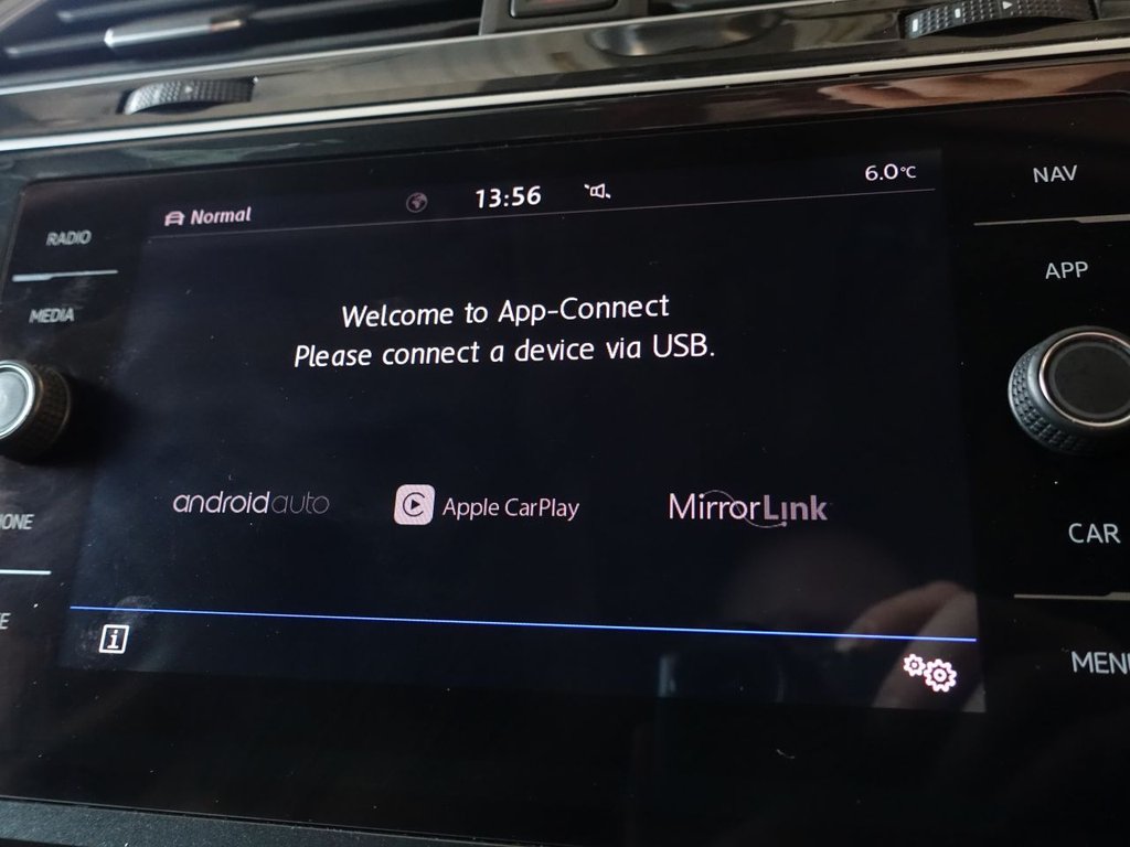 Used Volkswagen Tiguan 2019 for sale - 77110780: Photo 29