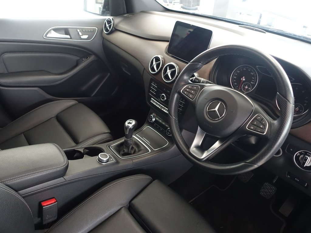 Used Mercedes-Benz B Class 2018 for sale - 77026889: Photo 3