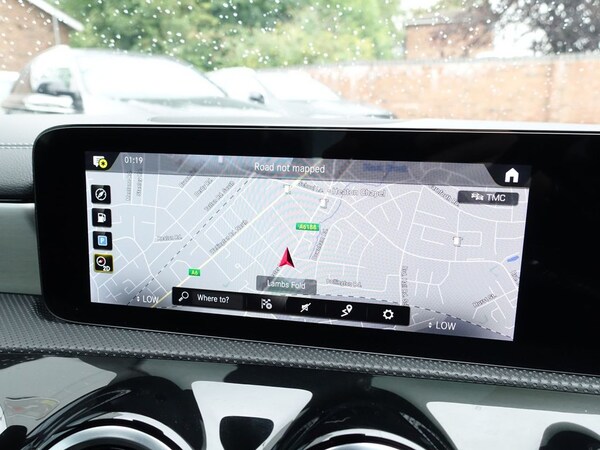 Used Mercedes-Benz CLA 2022 for sale - 75653831: Photo 2
