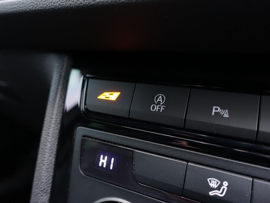 Used SEAT Leon 2019 for sale - 76883130: Photo 40