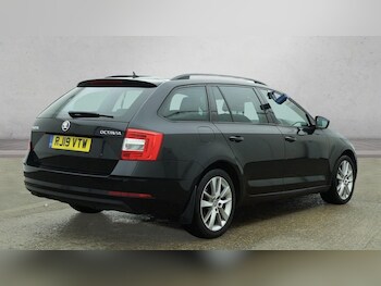 Used Skoda Octavia 2019 for sale - 78444903: Photo
