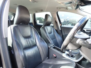 Used Volvo XC60 2015 for sale - 75346704: Photo